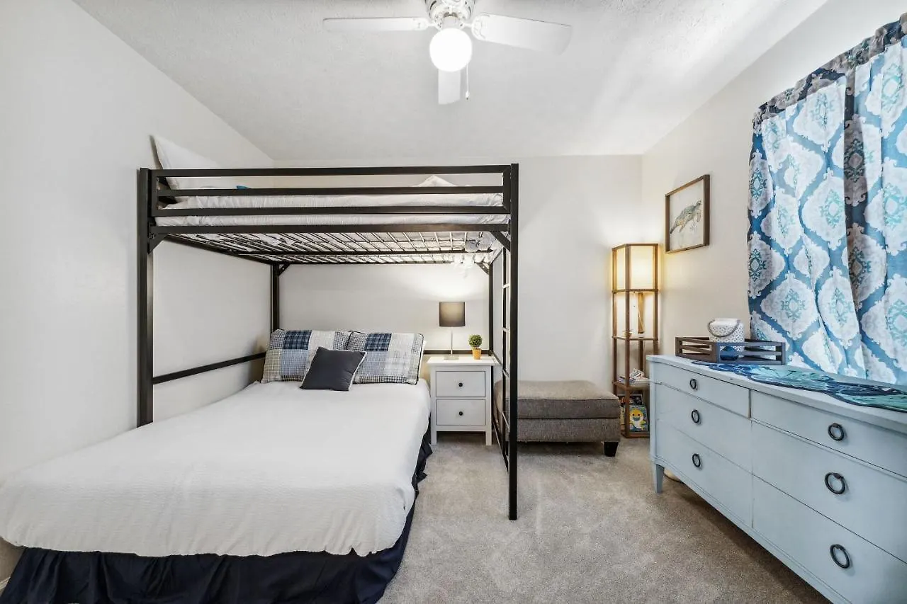 Beach Walkers Cottage Панама-Сити США